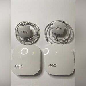 2 PACK eero Pro Mesh Wi-Fi 5 System 2nd Generation White Tri-Band Router B010001